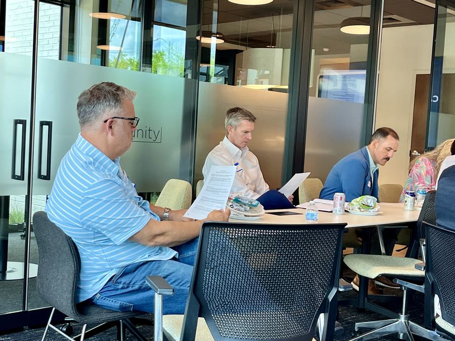 Nonprofit leaders in a Mi coaching workshop